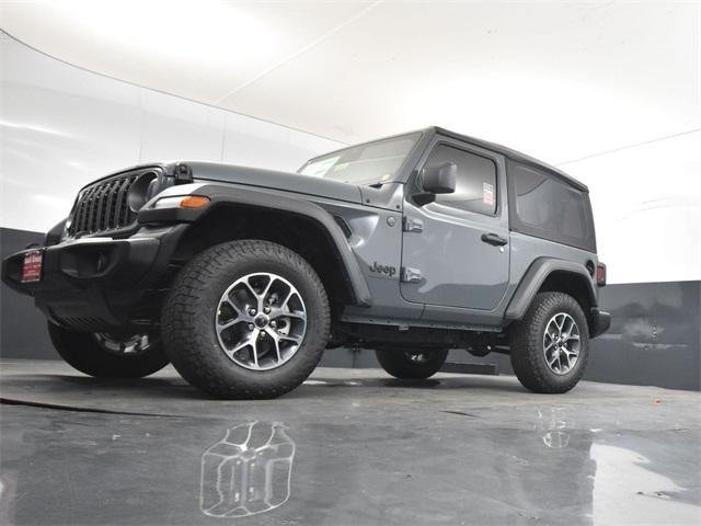 new 2025 Jeep Wrangler car, priced at $36,200