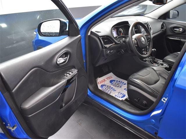 used 2023 Jeep Cherokee car, priced at $22,200