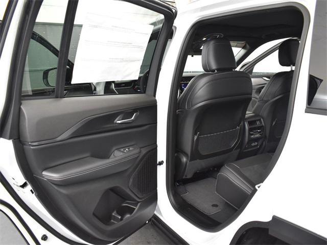 new 2025 Jeep Grand Cherokee car, priced at $37,885