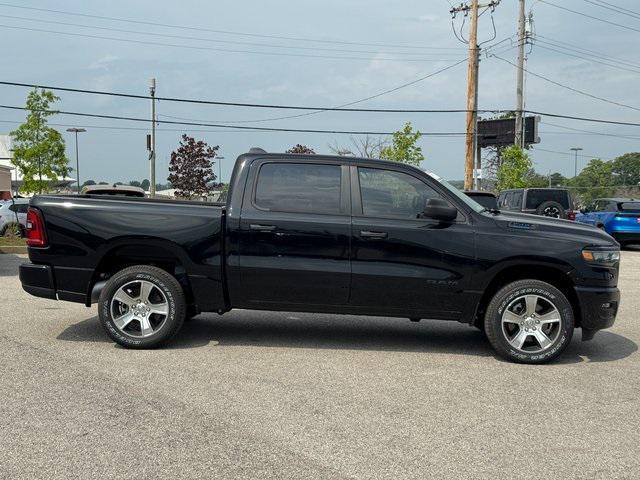 new 2025 Ram 1500 car, priced at $36,724