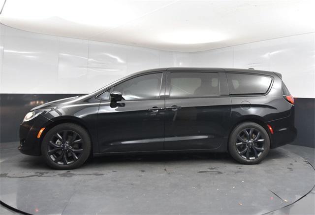 used 2020 Chrysler Pacifica car, priced at $19,200