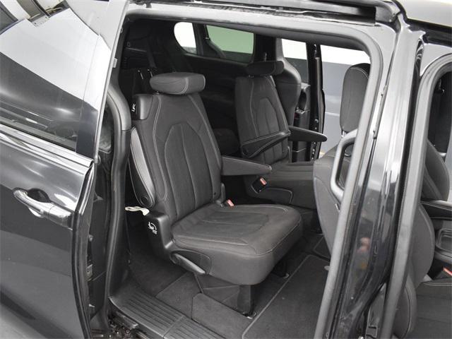 used 2020 Chrysler Pacifica car, priced at $19,200