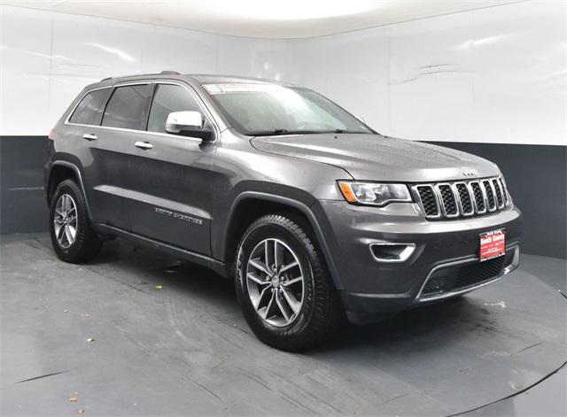 used 2017 Jeep Grand Cherokee car, priced at $13,200