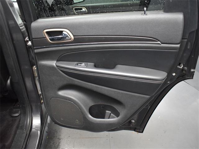 used 2017 Jeep Grand Cherokee car, priced at $13,200