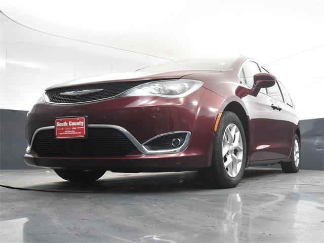 used 2019 Chrysler Pacifica car, priced at $15,500