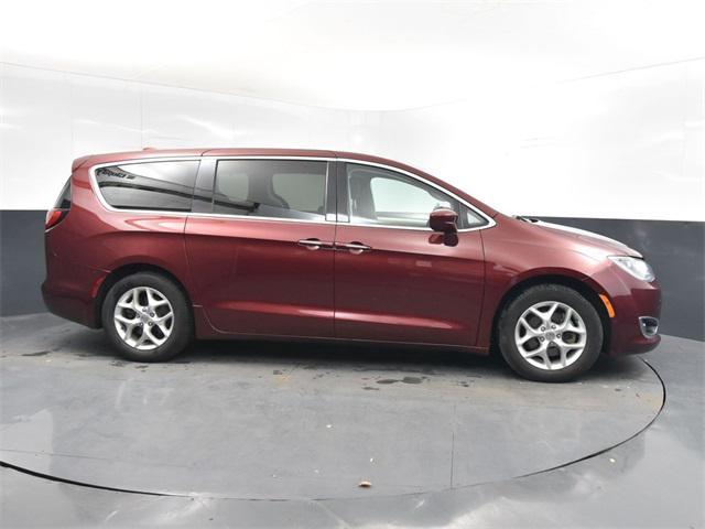 used 2019 Chrysler Pacifica car, priced at $15,500