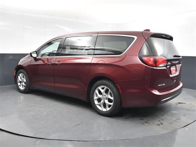 used 2019 Chrysler Pacifica car, priced at $15,500