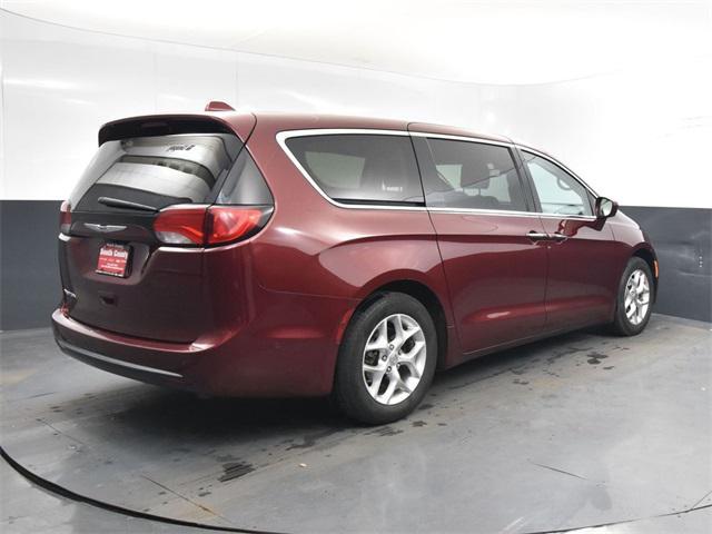 used 2019 Chrysler Pacifica car, priced at $15,500