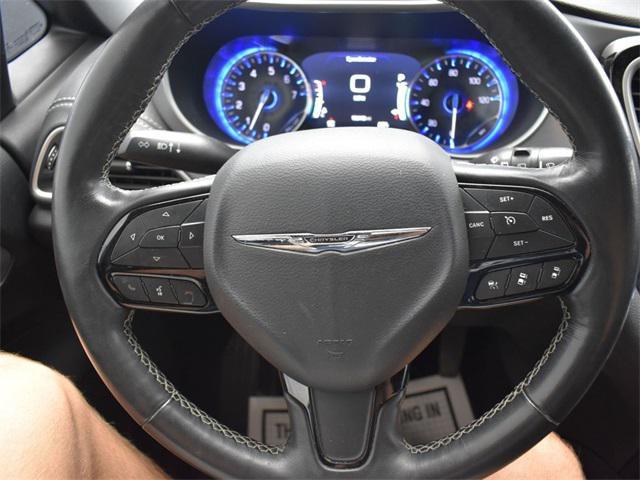 used 2021 Chrysler Pacifica car, priced at $15,200