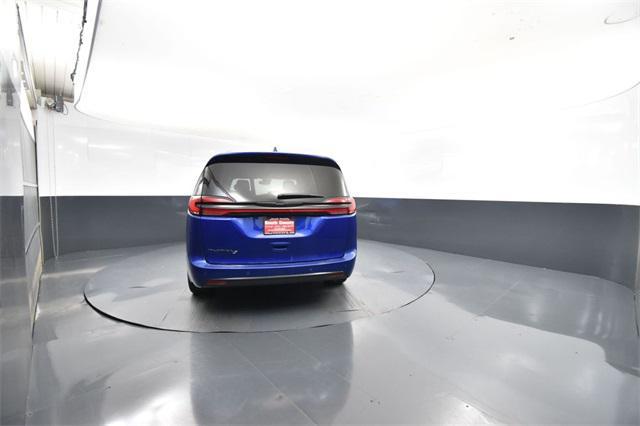 used 2021 Chrysler Pacifica car, priced at $15,200