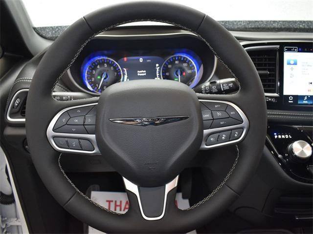 new 2025 Chrysler Pacifica car, priced at $37,532