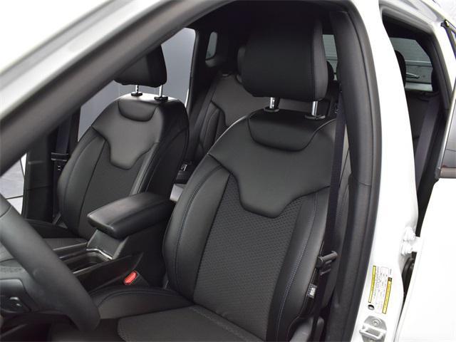 new 2025 Jeep Compass car, priced at $27,043