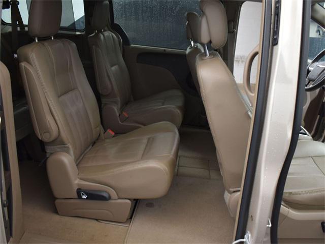 used 2014 Chrysler Town & Country car, priced at $10,000