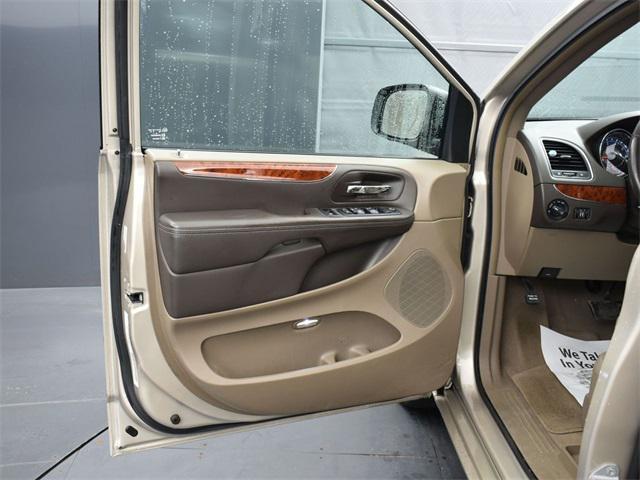 used 2014 Chrysler Town & Country car, priced at $10,000