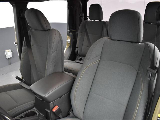 new 2025 Jeep Gladiator car, priced at $39,160