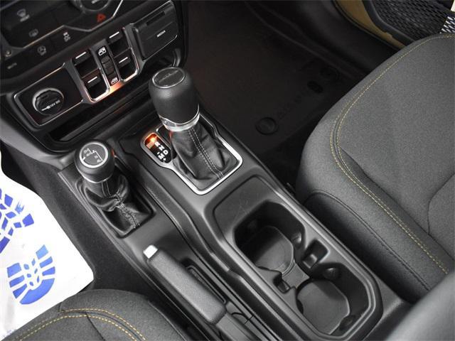 new 2025 Jeep Gladiator car, priced at $39,160