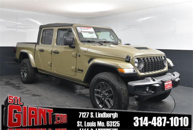 new 2025 Jeep Gladiator car, priced at $39,160