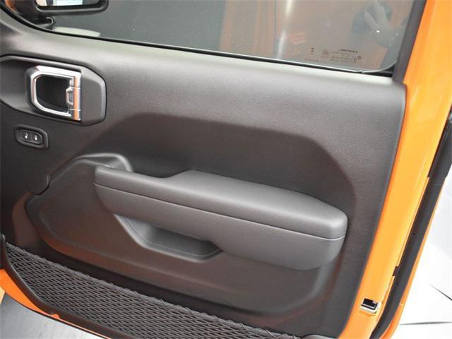 new 2025 Jeep Wrangler car, priced at $33,320