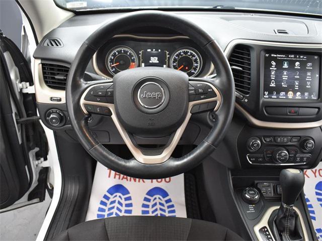 used 2015 Jeep Cherokee car, priced at $8,500