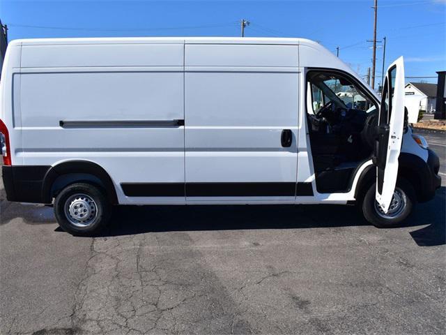 new 2025 Ram ProMaster 2500 car, priced at $47,170