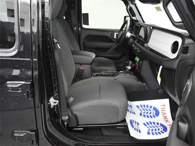 new 2025 Jeep Wrangler car, priced at $49,275