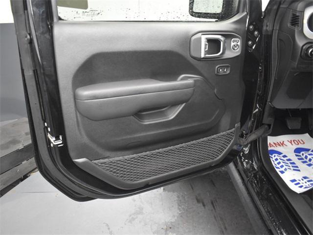 new 2025 Jeep Wrangler car, priced at $49,275