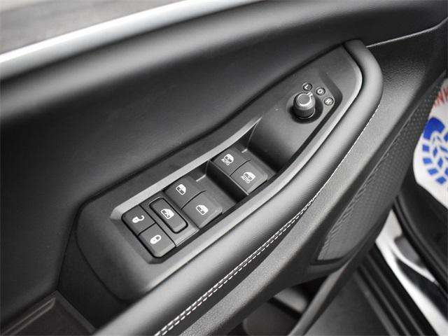new 2025 Jeep Grand Cherokee car, priced at $39,870