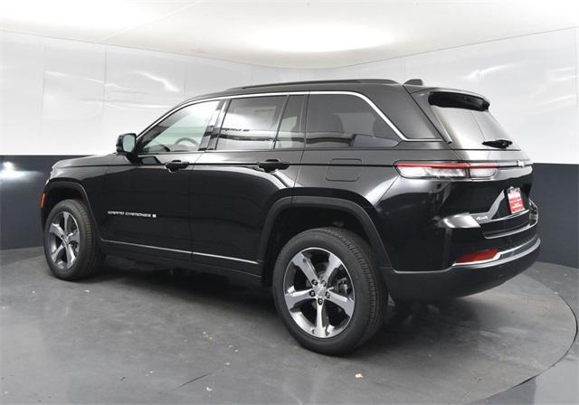 new 2025 Jeep Grand Cherokee car, priced at $39,870