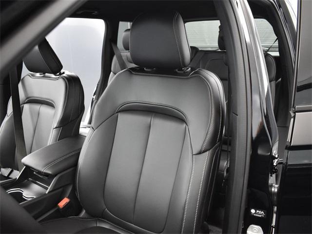 new 2025 Jeep Grand Cherokee car, priced at $39,870