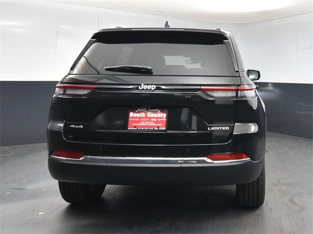 new 2025 Jeep Grand Cherokee car, priced at $39,870