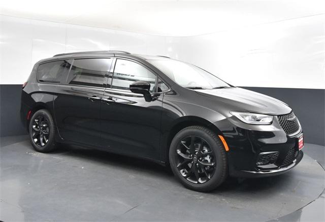 new 2026 Chrysler Pacifica car, priced at $46,790