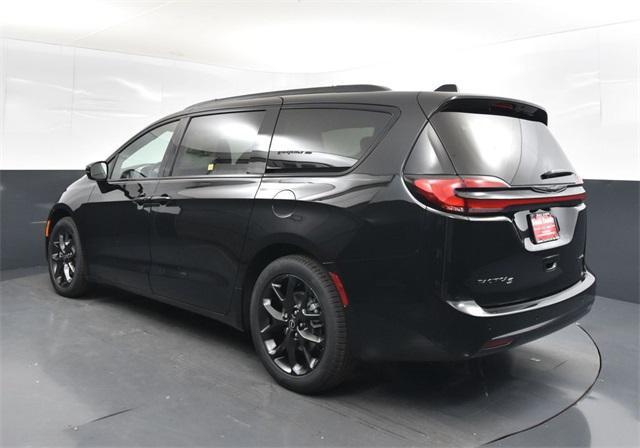 new 2026 Chrysler Pacifica car, priced at $46,790