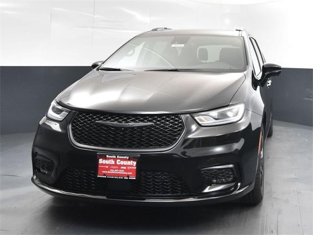 new 2026 Chrysler Pacifica car, priced at $46,790