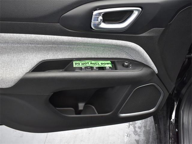new 2025 Jeep Compass car, priced at $30,638