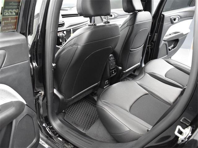 new 2025 Jeep Compass car, priced at $30,638