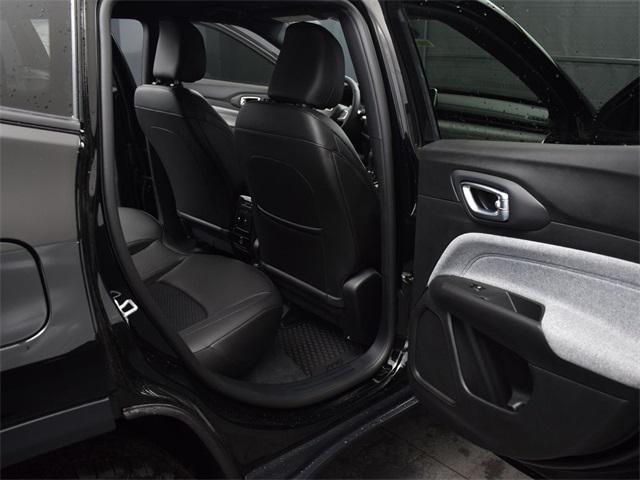 new 2025 Jeep Compass car, priced at $27,535