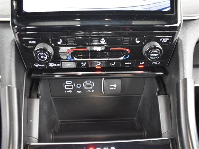 used 2024 Jeep Grand Cherokee car, priced at $40,000