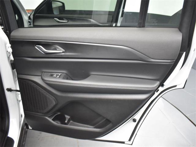 new 2025 Jeep Grand Cherokee L car, priced at $38,629