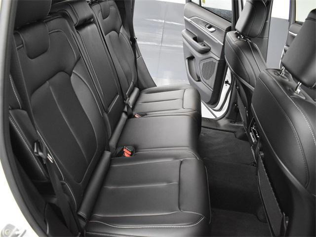 new 2025 Jeep Grand Cherokee car, priced at $37,775