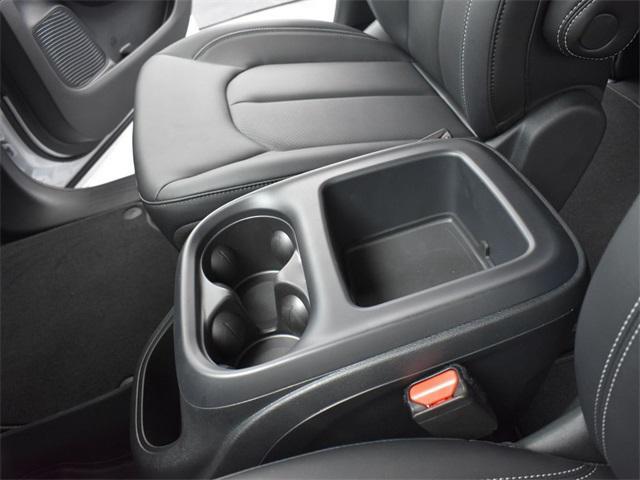 new 2025 Chrysler Pacifica car, priced at $41,253