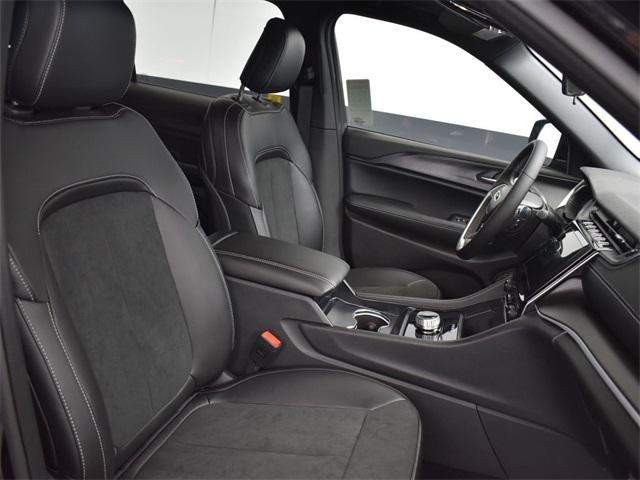 new 2025 Jeep Grand Cherokee L car, priced at $41,300