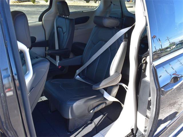 used 2020 Chrysler Pacifica car, priced at $21,500