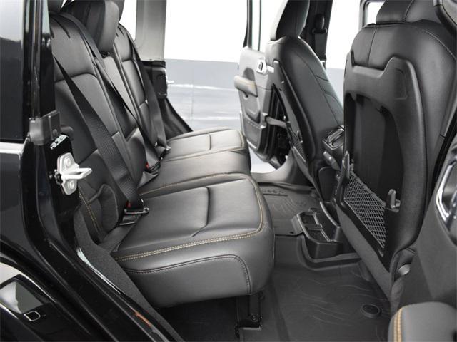new 2025 Jeep Wrangler car, priced at $51,715