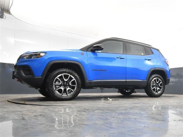 new 2024 Jeep Compass car, priced at $30,085