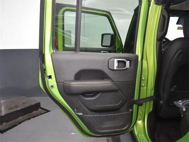 new 2025 Jeep Gladiator car, priced at $41,160