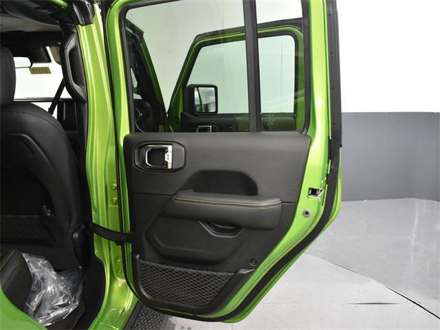 new 2025 Jeep Gladiator car, priced at $41,160