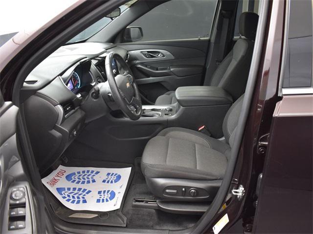 used 2022 Chevrolet Traverse car, priced at $28,750