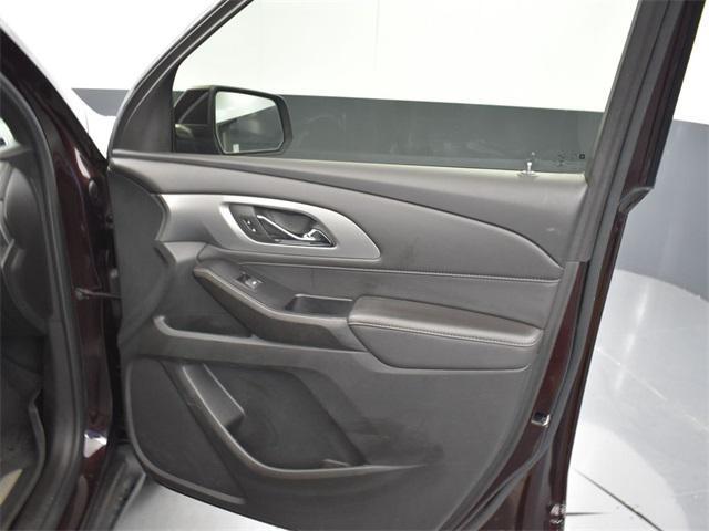 used 2022 Chevrolet Traverse car, priced at $28,750