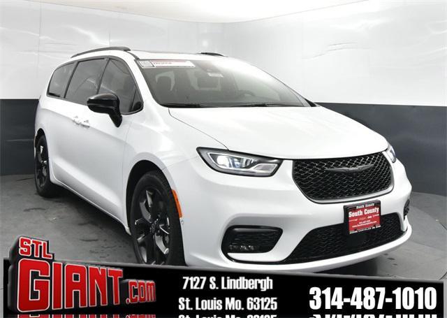 new 2026 Chrysler Pacifica car, priced at $43,160