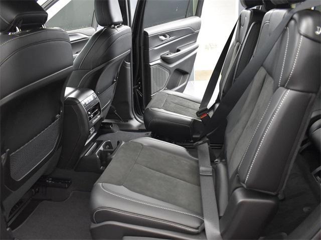 new 2025 Jeep Grand Cherokee L car, priced at $41,300